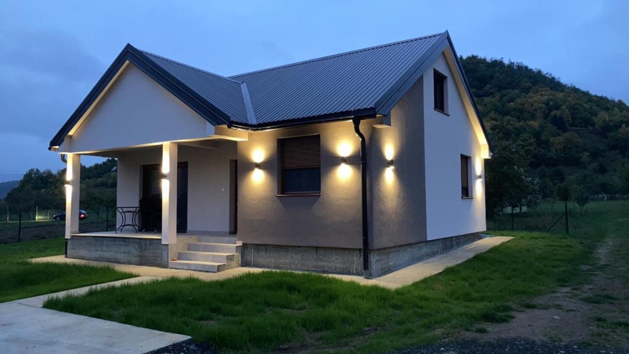 Guest House Elena Mojkovac Ngoại thất bức ảnh